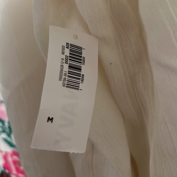 Old Navy Top - Picture 3 of 3